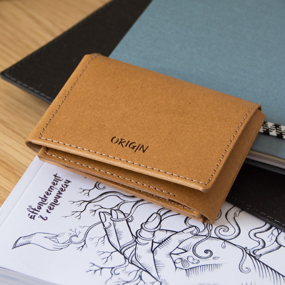 Leather goods - CARD HOLDER 1 FLAP - Recycled Leather - MAISON ORIGIN