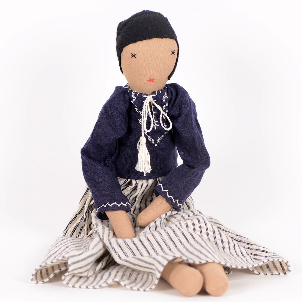 Peluches - Poupée en coton Maya - SILAIWALI