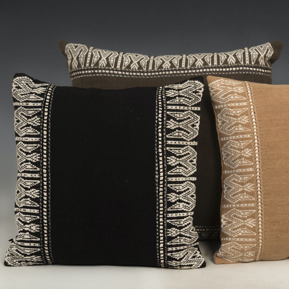 Coussins textile - Housse de coussin Tai Lue Naga 40 x 40 cm - TRADITIONAL ARTS AND ETHNOLOGY CENTRE (TAEC)