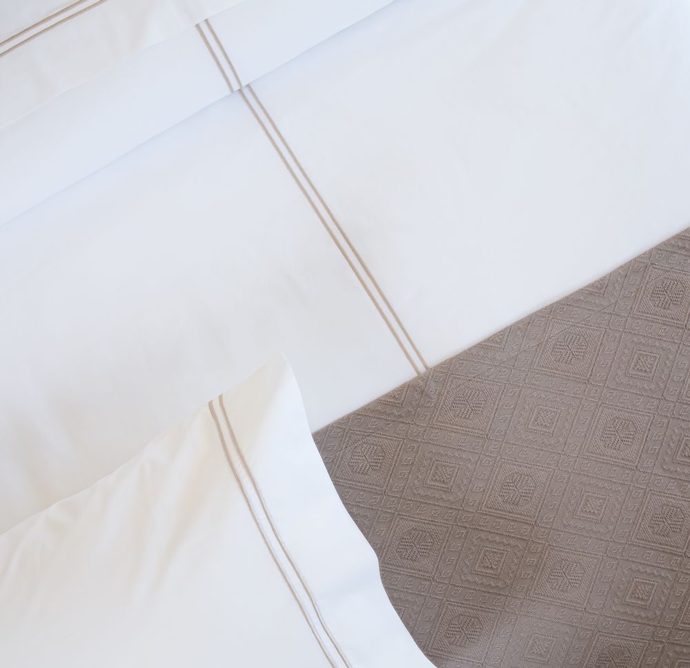 Bed linens - Double Cording - Hotel Bedding Collection - PREMHYUM FOR HOTEL BY AMR