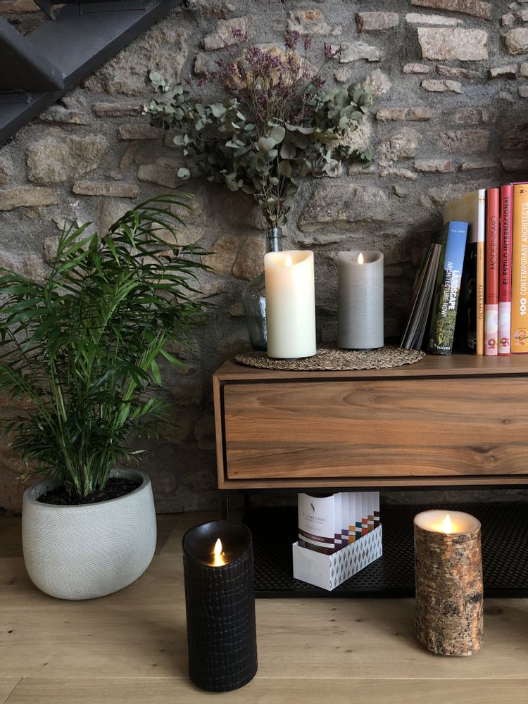 Cadeaux - Bougie DIFFUSANTE sans flamme - SOMPEX