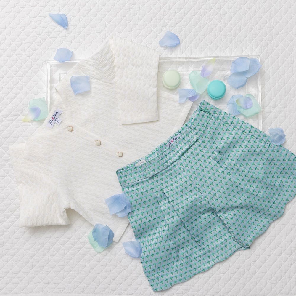 Vêtements enfants - SHORT POUR FILLE - CAISSY - avec bordure ondulée amusante - JULES & JULIETTE PARIS