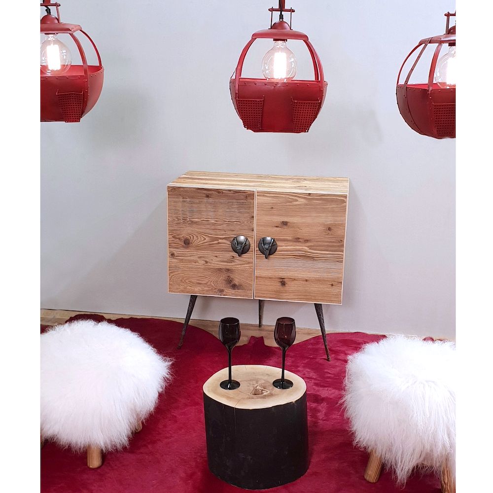 Chests of drawers - Old wood sideboard with 3 metal legs - LES SCULPTEURS DU LAC