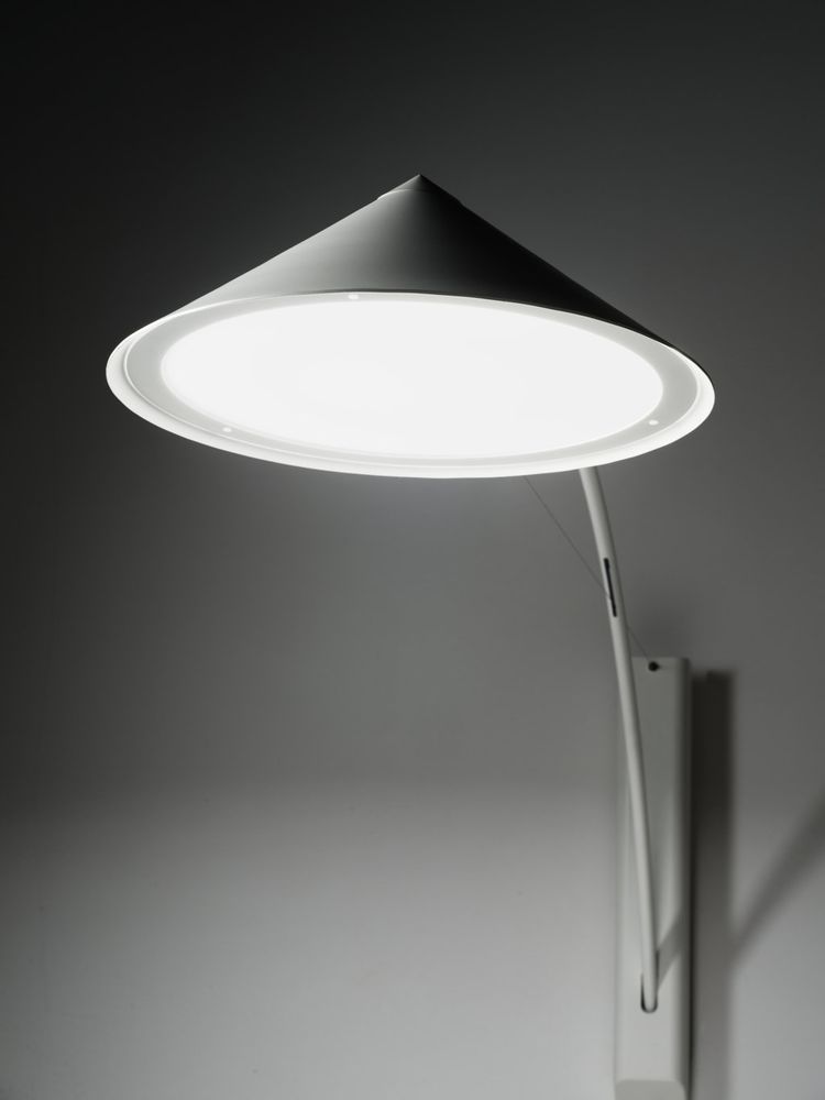 Wall lamps - Flyer - PRANDINA LIGHTING STORIES
