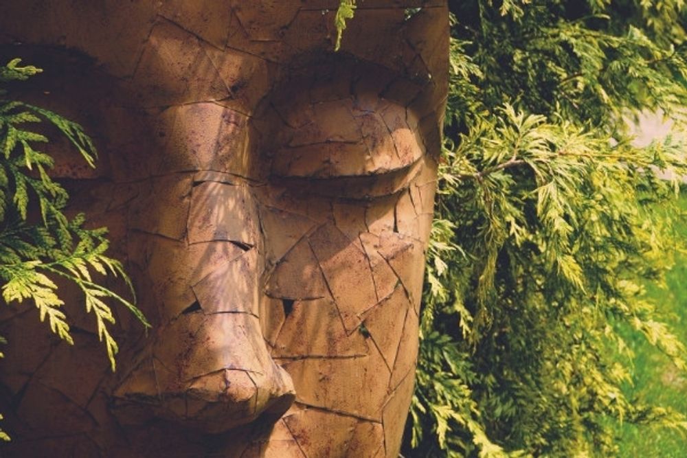 Decorative objects - Clay effect mosaic metal face statue - DECORIALE BY P&C