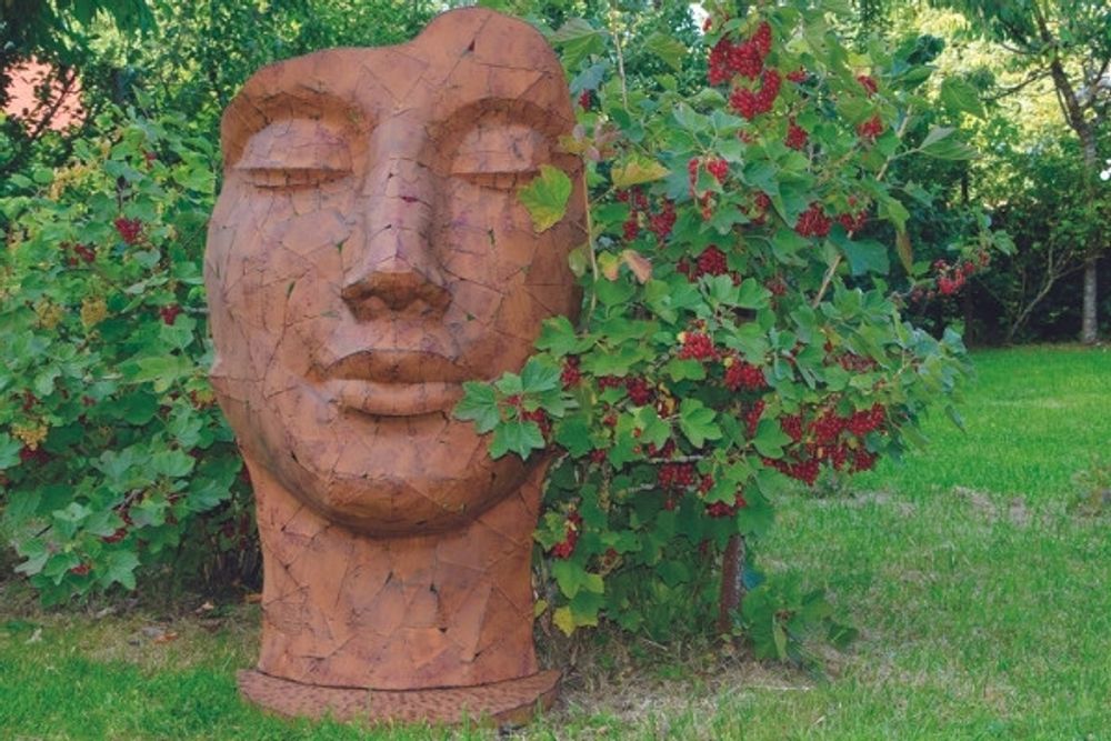 Decorative objects - Clay effect mosaic metal face statue - DECORIALE BY P&C