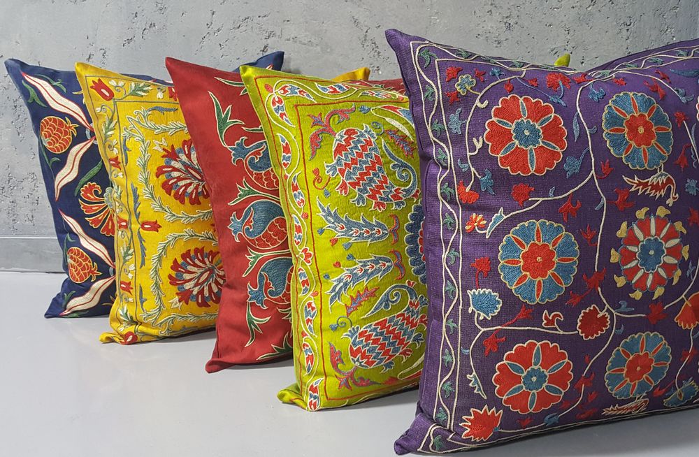 Cushions - SUZANI PILLOW CASE. - DEREGÖZÜ