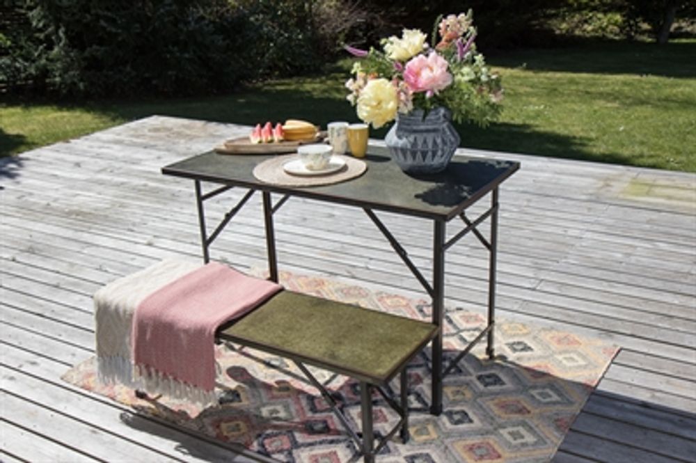 Other tables - metal foldable tables and benches and trunk - BY ROOM