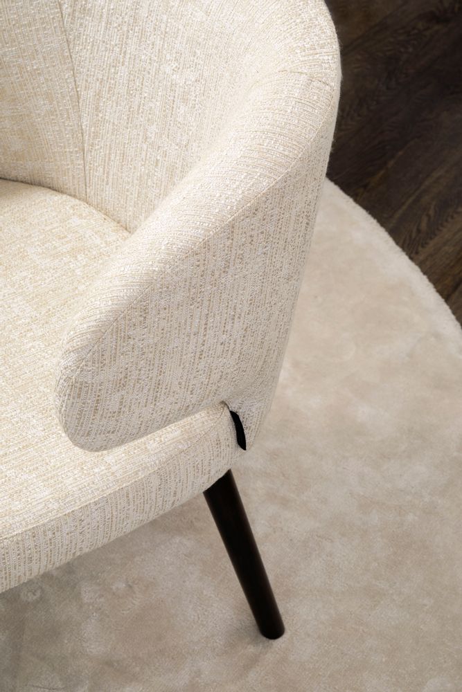 Armchairs - PENTA armchair - DÔME DECO