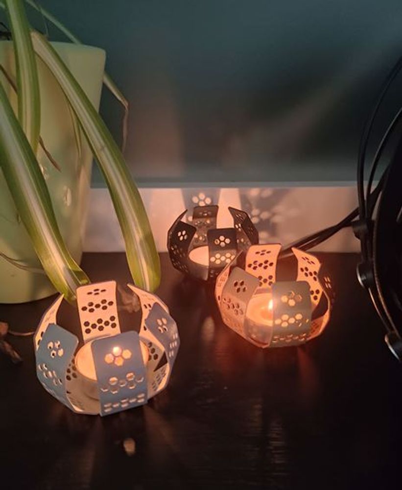 Decorative objects - Tealight holder: Water lily - NOE-LIE