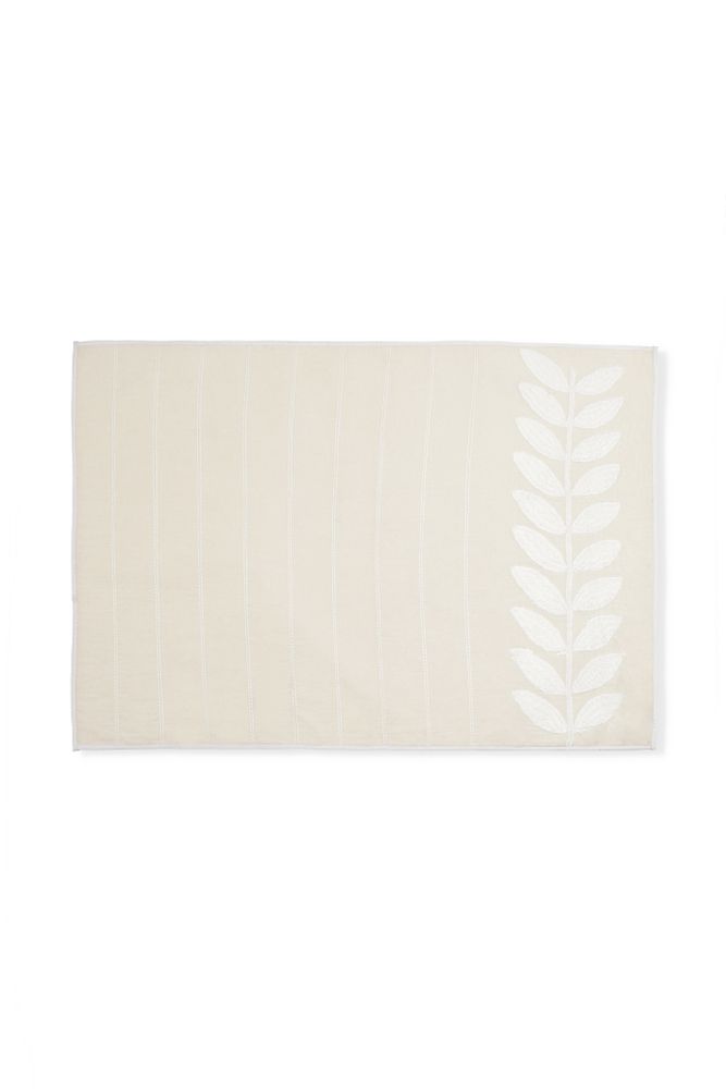 Fabric cushions - Koel, Textiles - UNHCR/MADE51