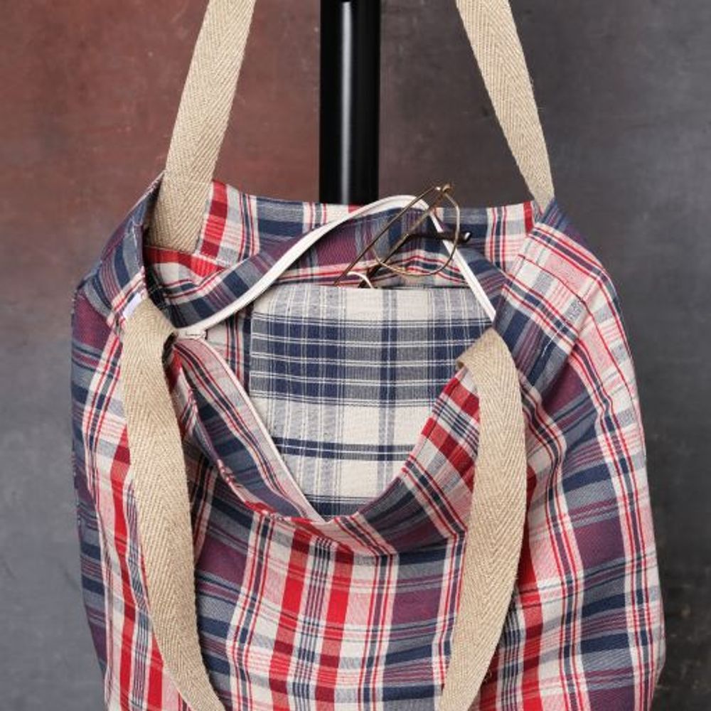 Cadeaux - SAC A MAIN SHOPPING / CABAS / TOTE BAG AVEC PEINTURE ARTISANALE - KELSCH D' ALSACE IN SEEBACH