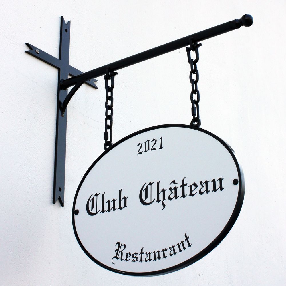 Customizable objects - Enameled signboards on gallows - PLOMEÏS