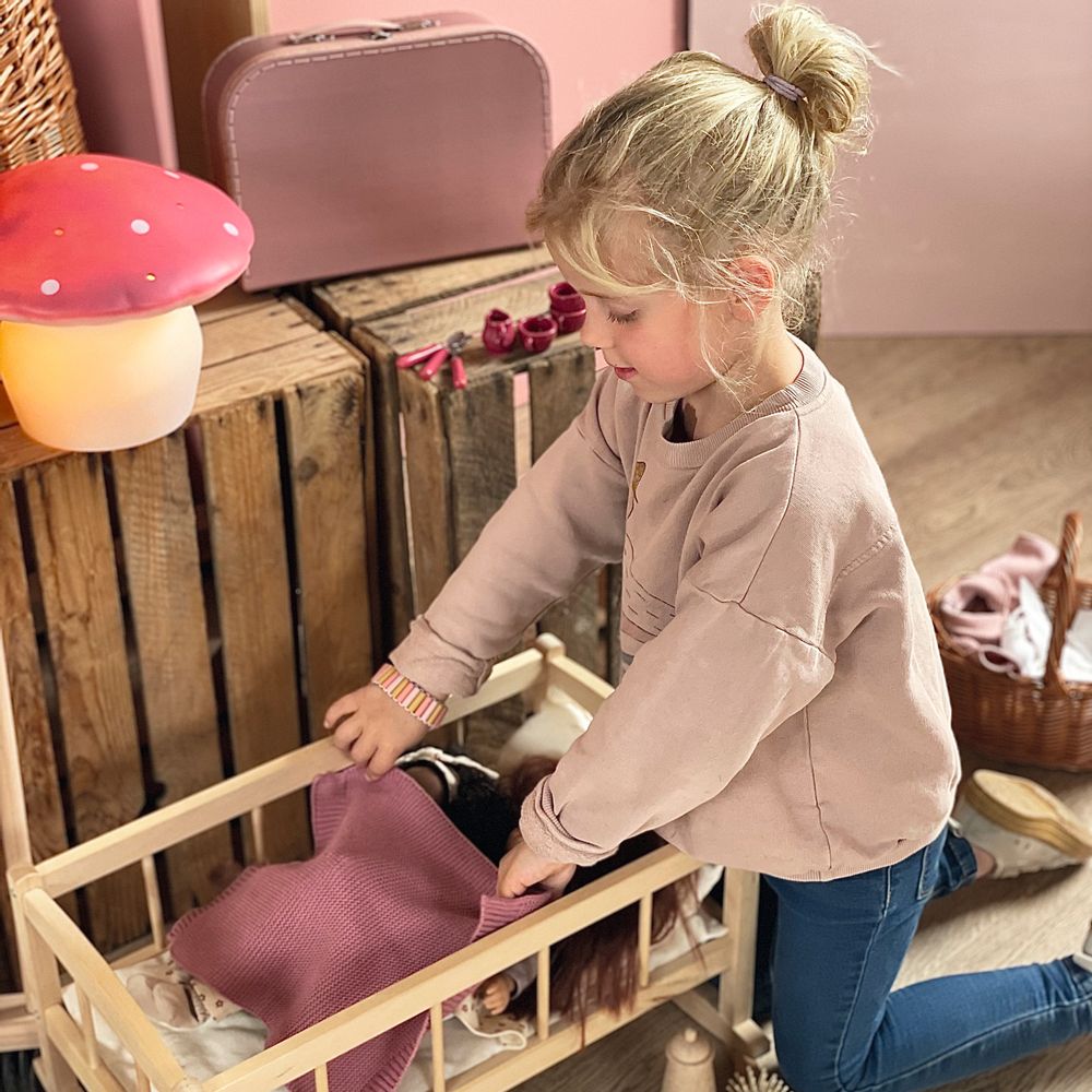 Toys - 700154CU - WOODEN CRADLE WITH KNITTED BLANKET - EGMONT TOYS