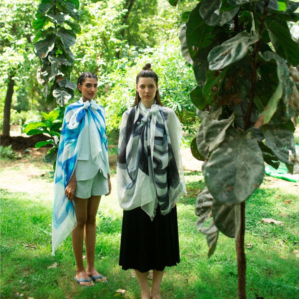 Foulards et écharpes - ECHARPE MAGIC STROKE EN CACHEMIRE. - ME & K