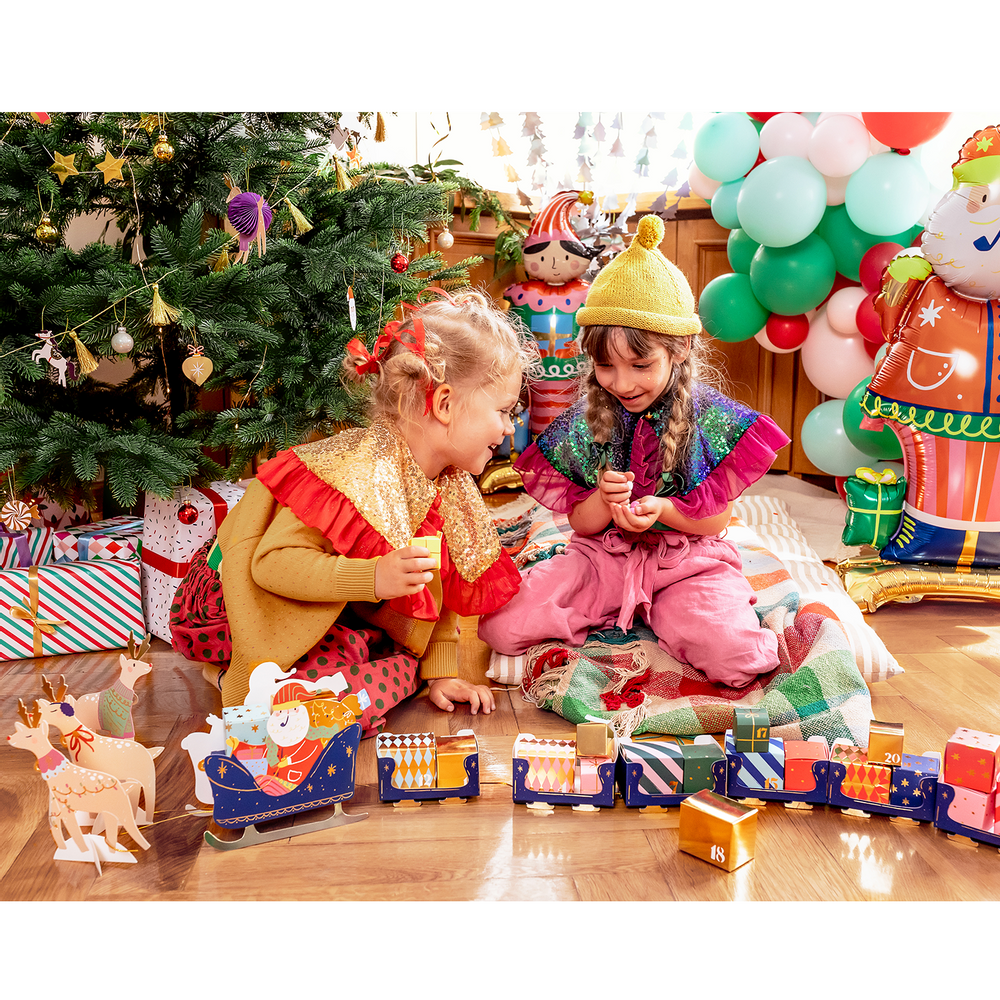 Decorative objects - CHRISTMAS: Advent calendar Santa's Sled, Sequin collar, Standing foil balloon Santa,  Gift boxes Candies, - PARTYDECO