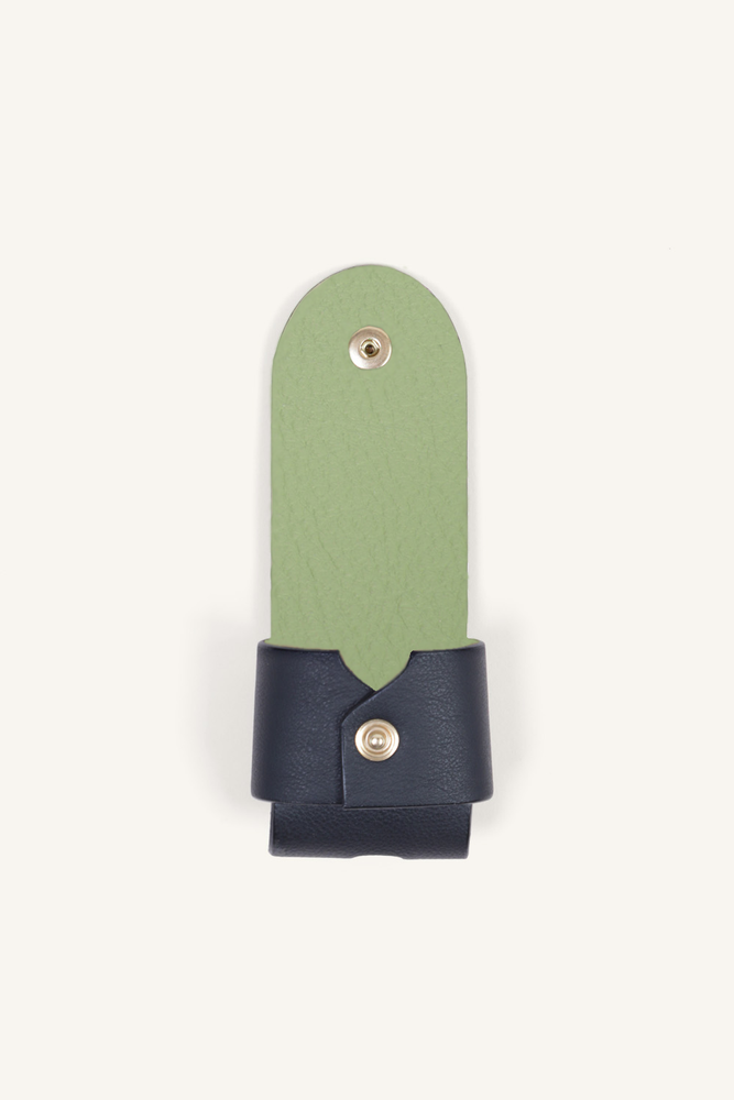 Other smart objects - JOE Leather case for AirPods to wear hands-free - LOUVINI PARIS