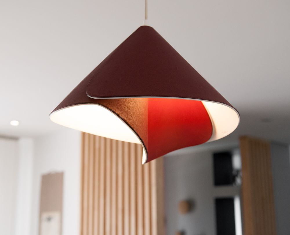 Accessoires pour le vin - Tulip Cuir - PIERRE CABRERA D E S I G N E R