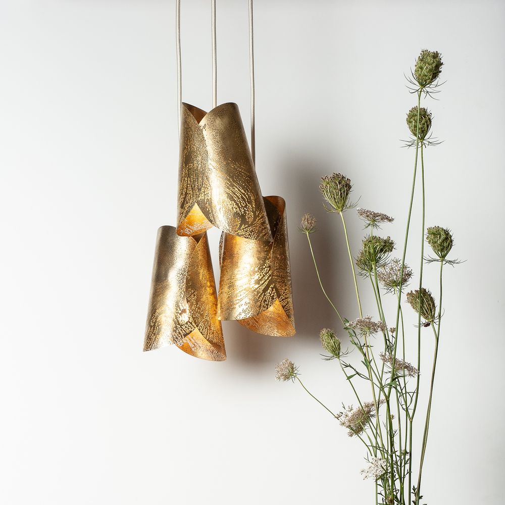 Hanging lights - L'Enamourée pendant lamp. - SYLVIE CAPELLINO