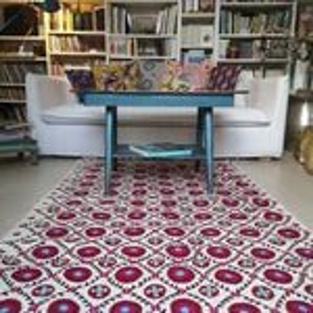 Tapis - TAPIS SUZANI BRODÉ - CURIOSITY LAB