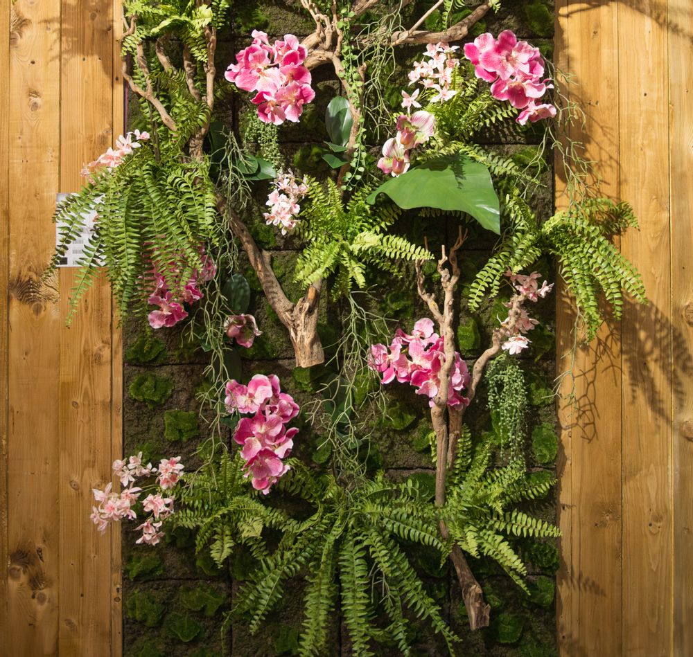 Floral decoration - Plant Wall - Artificial Flowers - Lou de Castellane - LOU DE CASTELLANE
