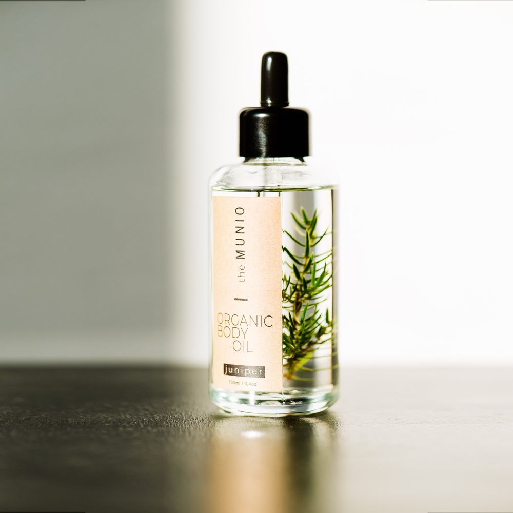 Beauty products - Juniper organic body oil - THE MUNIO
