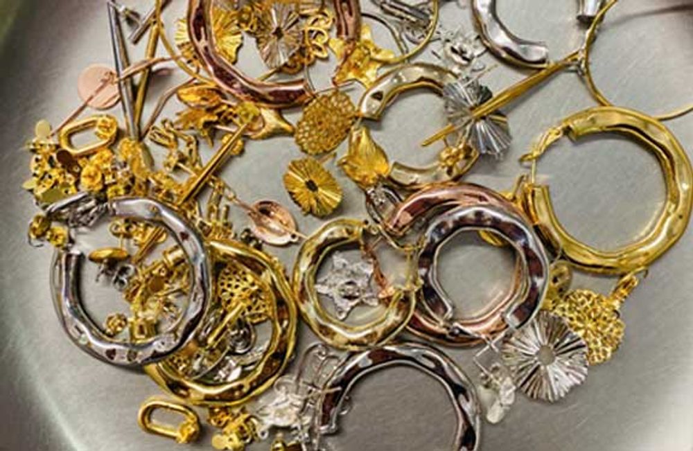 Bijoux - Filigrane personnalisable, rubans, galeries, sujets décoratifs et accessoires techniques en laiton - MENONI