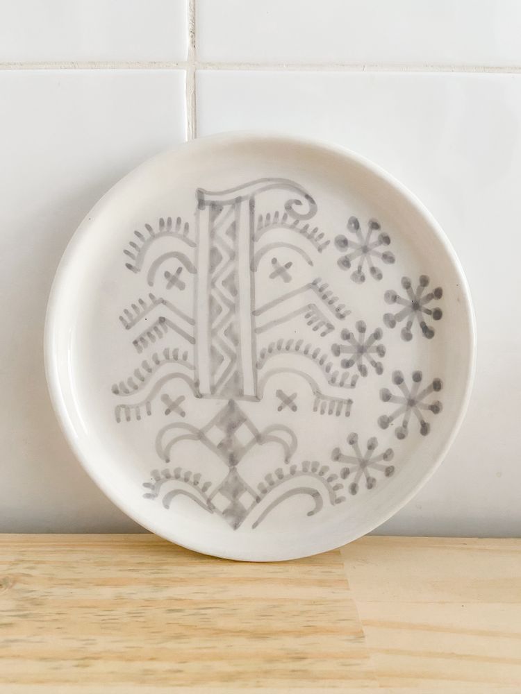 Everyday plates - White ceramic plate with ATLAS TERRACOTTA patern - LALLA DE MOULATI