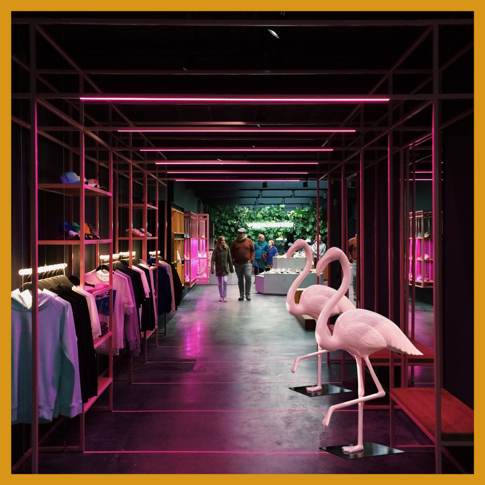 Sculptures, statuettes et miniatures - Flamingo Rose sur socle Résine - GRAND DÉCOR
