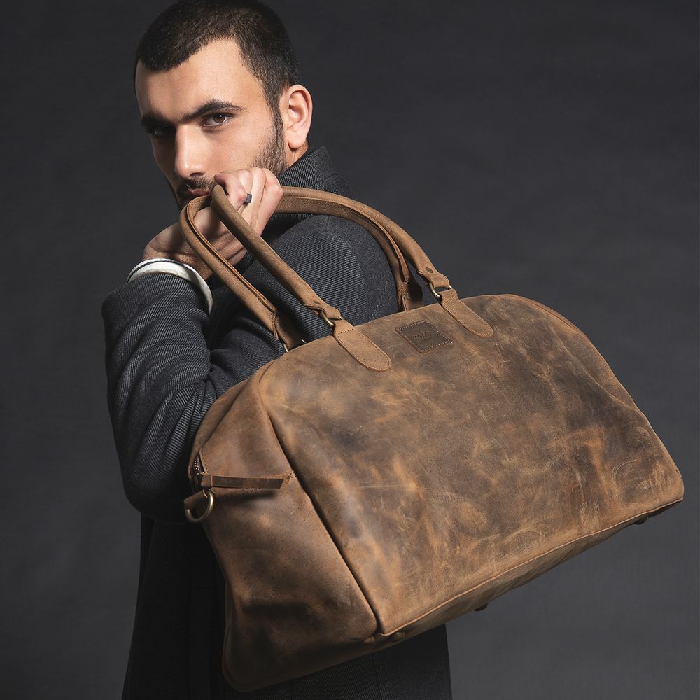 Hair accessories - Le Voyageur leather bag - COUCOT