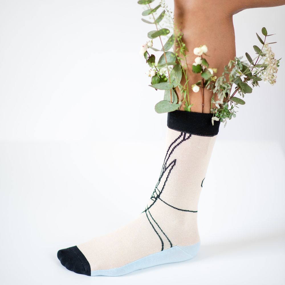 Chaussettes - UKAI EST UNE MARQUE D'ACCESSOIRES DE MODE INNOVANTE ET CIRCULAIRE QUI AIDE À RÉCUPÉRER LES DÉCHETS DE NOTRE PLANÈTE - ŪKAI