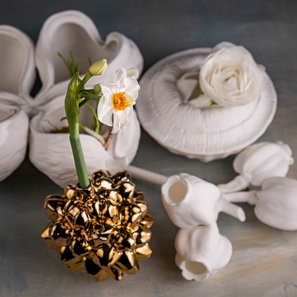 Vases - Vase FRUCTUS NIPA, floral, botanique, en forme de fruit, doré, fait main - KLATT OBJECTS