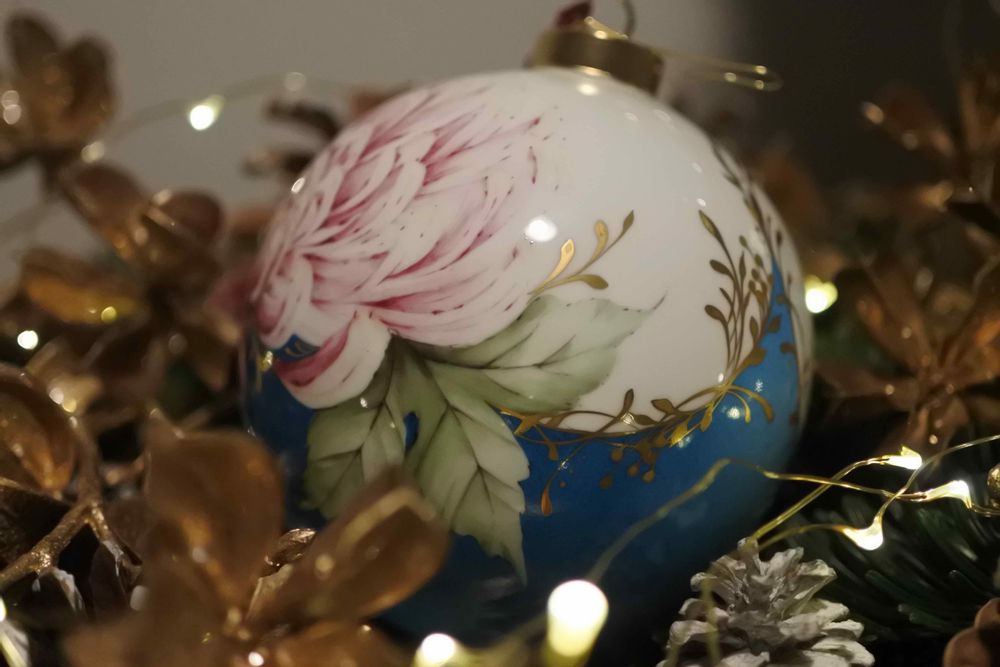 Christmas garlands and baubles - Christmas ornament Pink x Dresden Blue - YUKO KIKUCHI