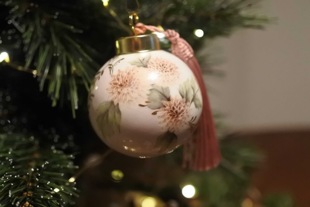 Guirlandes et boules de Noël - Décoration de Noël Bronze x Sakura - YUKO KIKUCHI