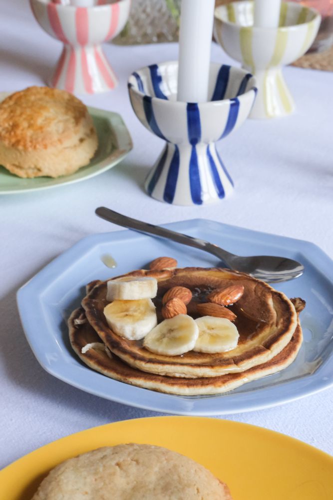Couverts & ustensiles de cuisine - L'assiette à dessert en porcelaine - Bleu clair - OGRE LA FABRIQUE