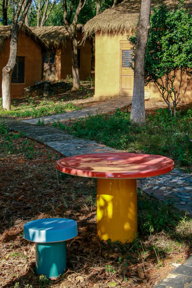 Dining Tables - CAP- Bistro Table - WL CERAMICS