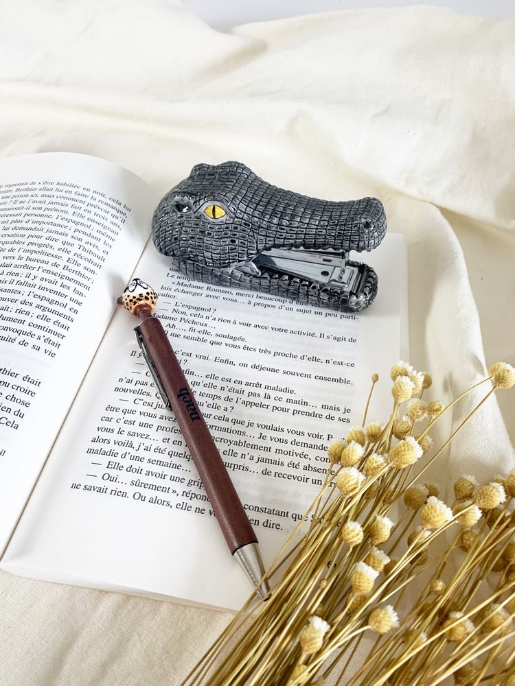 Jewelry - Croissant stapler - NACH