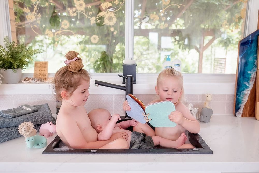 Bain pour enfant - Livre de bain en silicone - WE MIGHT BE TINY FRANCE