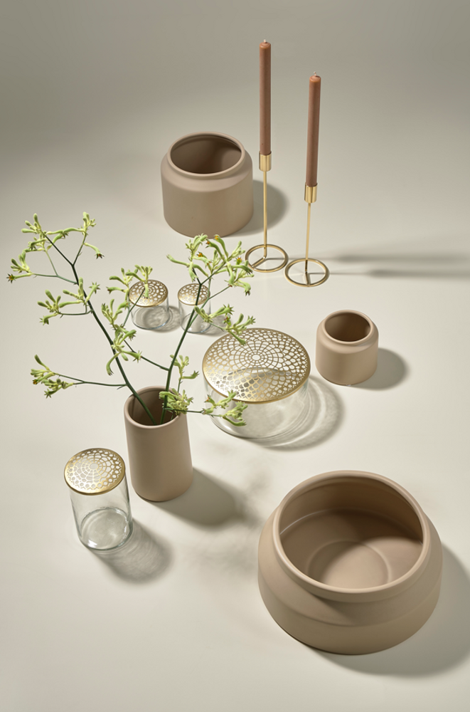 Vases - Vase Elva D20,5x10cm verre avec couvercle en laiton - VILLA COLLECTION DENMARK