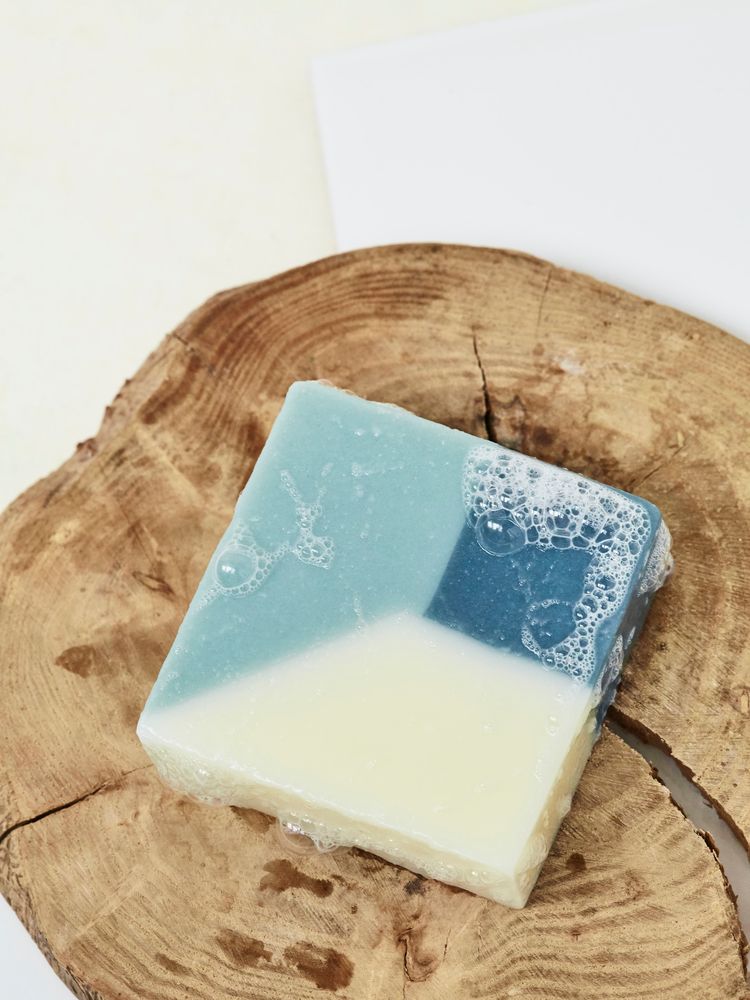 Savons - SAVON FENÊTRE - SAVONNERIE CIMENT