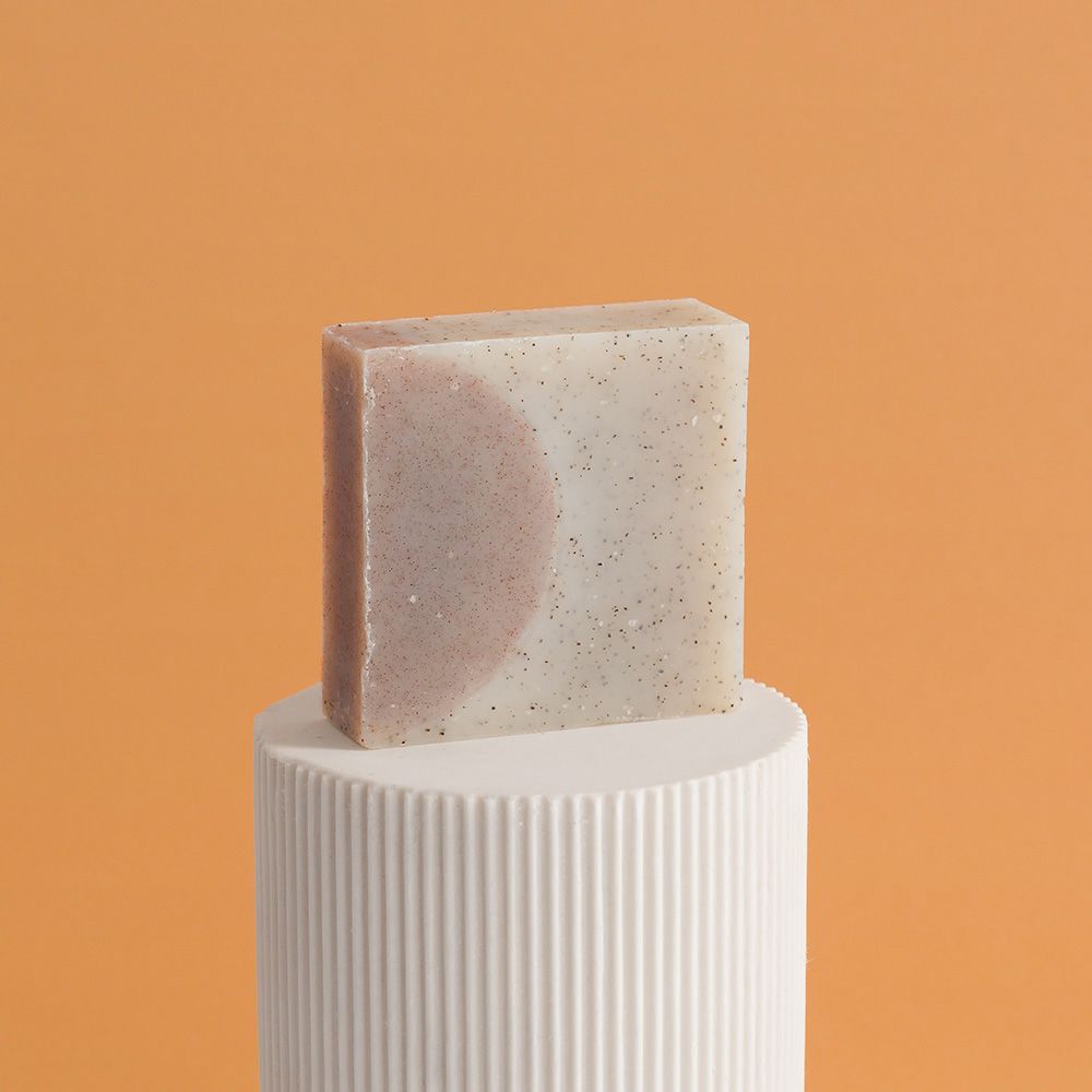 Savons - SAVON GOMMAGE DEMI-LUNE - SAVONNERIE CIMENT
