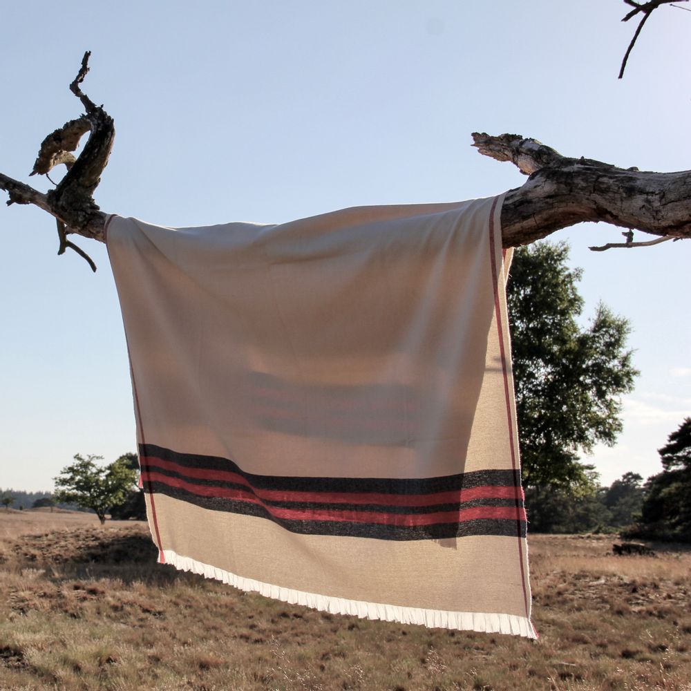 Objets de décoration - THROW LOURENCO IN 50% ORGANIC WOOL AND 50% ORGANIC COTTON - SCHOOLOFLIFEPROJECTS