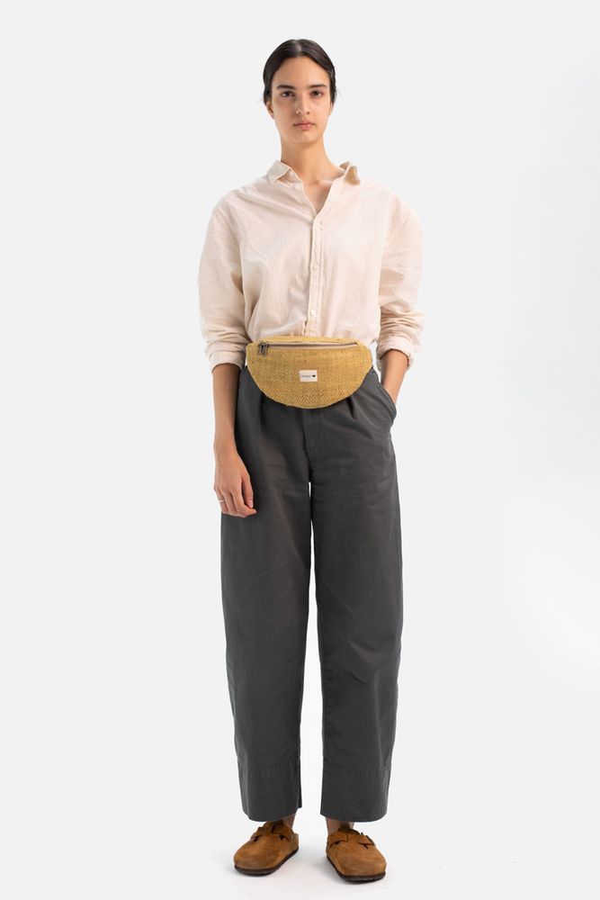 Bags and totes - Jannu Waistbag mustard - HEMPER