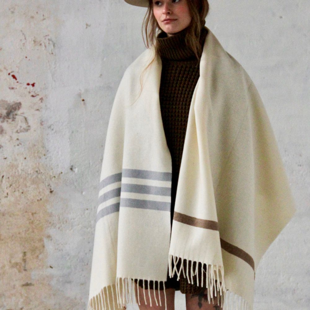 Homewear - STOLA LORIGA IN 50% ORGANIC WOOL AND 50% ORGANIC COTTON - SCHOOLOFLIFEPROJECTS