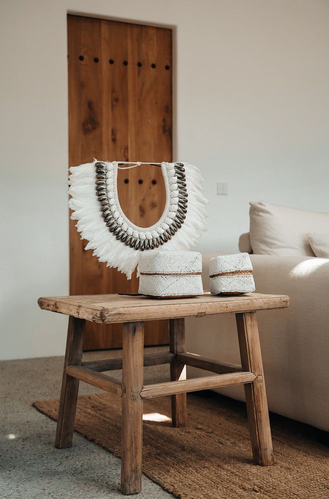 Decorative objects - Necklace shell stand Janeiro - EARTHWARE
