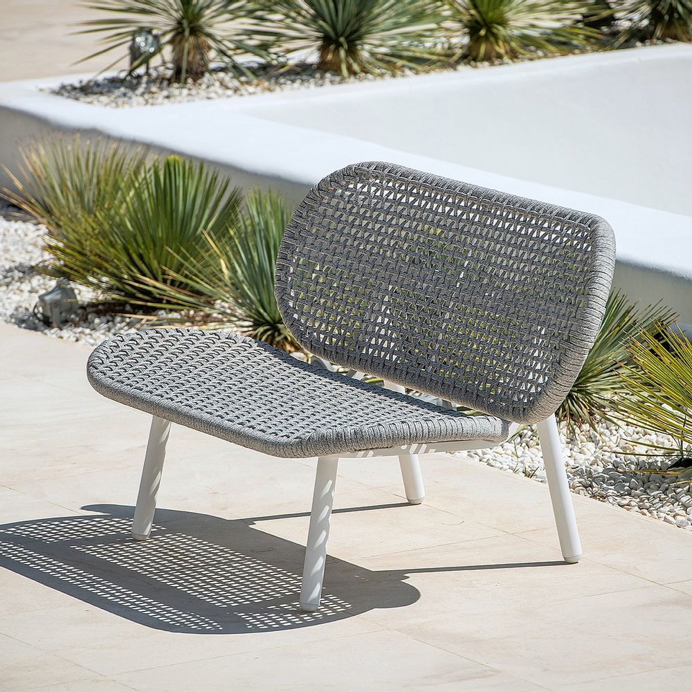 Lounge chairs - Skate Lounge Chair 2 Seater - JATI KEBON