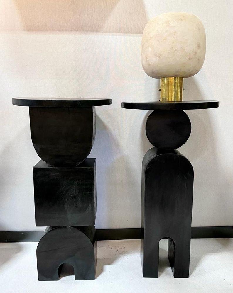 Coffee tables - Brass and opaline wall lamp - FLOATING HOUSE