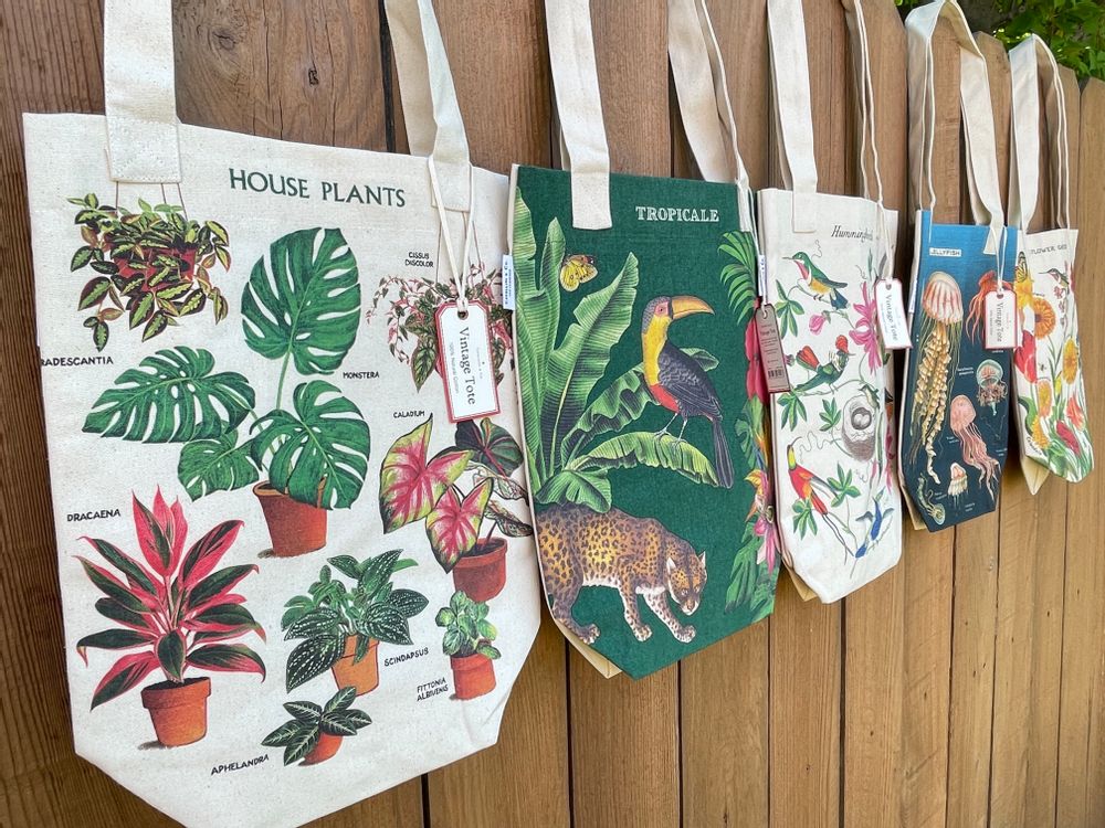 Bags and totes - Vintage tote bags - CAVALLINI PAPER & CO.