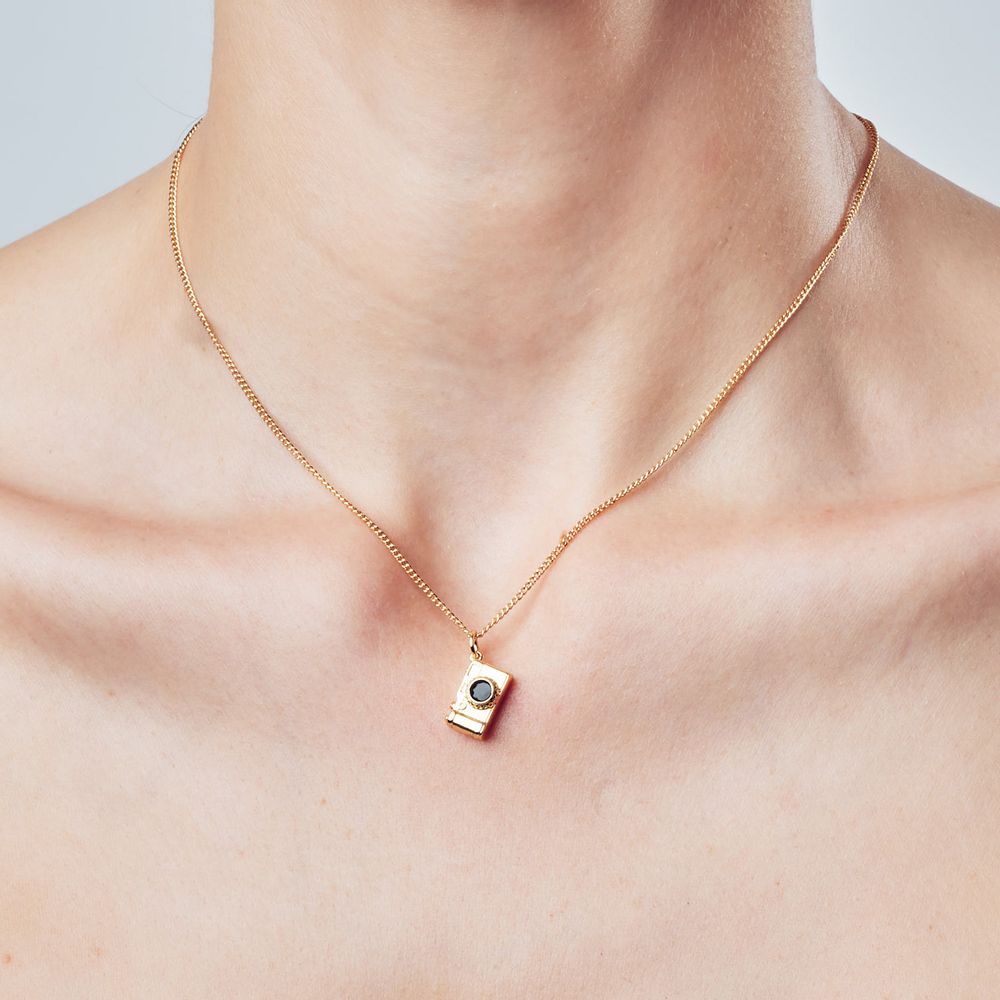 Jewelry - Camera Necklace - CHOCLI