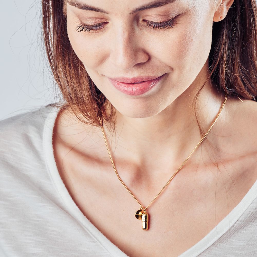 Jewelry - Happy Pill Necklace - CHOCLI